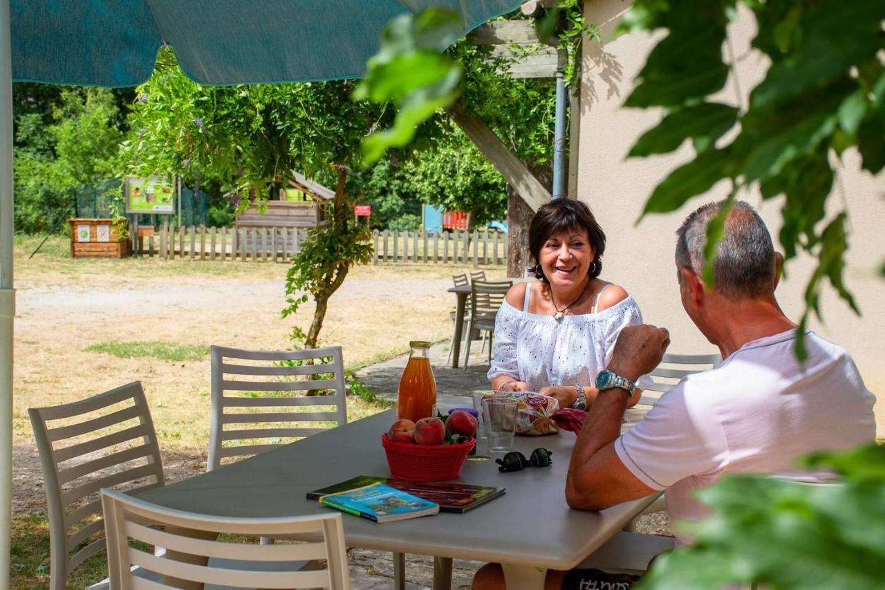 Village De Gites De Blajoux Quezac  Ngoại thất bức ảnh